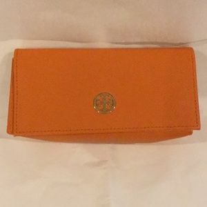 Tori Burch sun glass case
